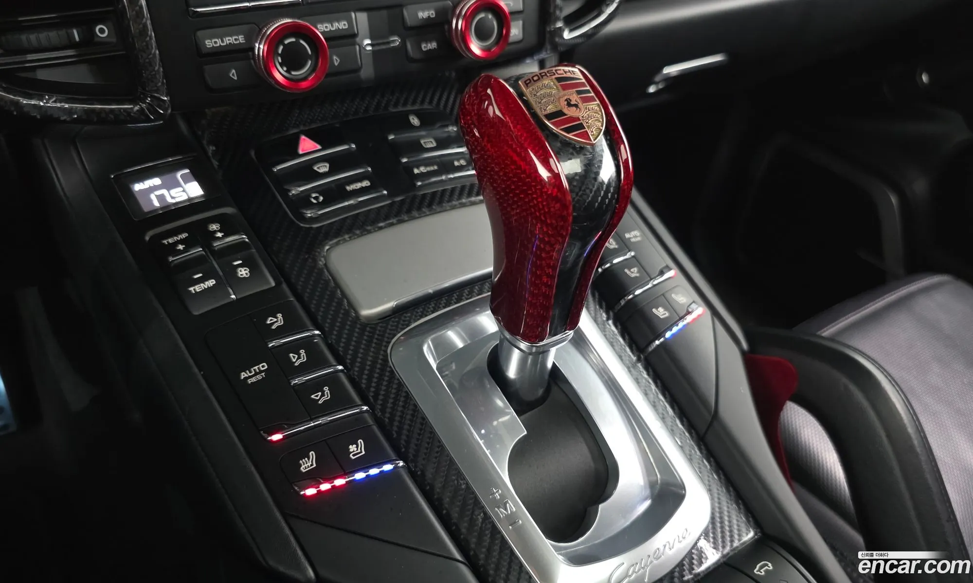 Porsche Cayenne 2012 WP1AC2928CLA82377 — 4