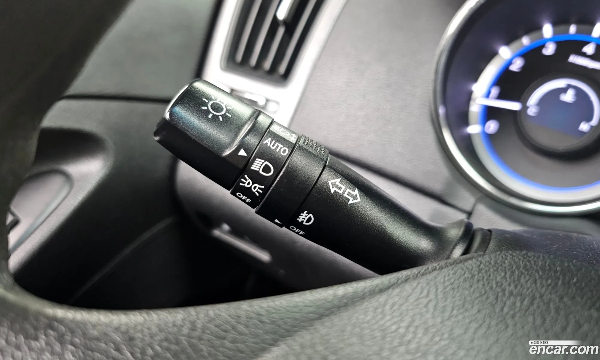 Hyundai Sonata the Brilliant 2013 — 12
