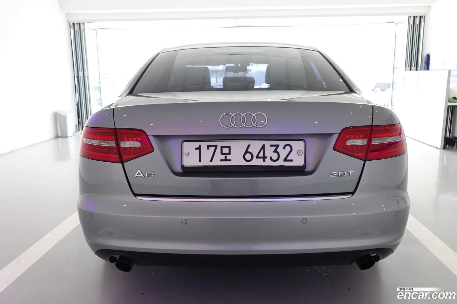 Audi A6 2009 — 12