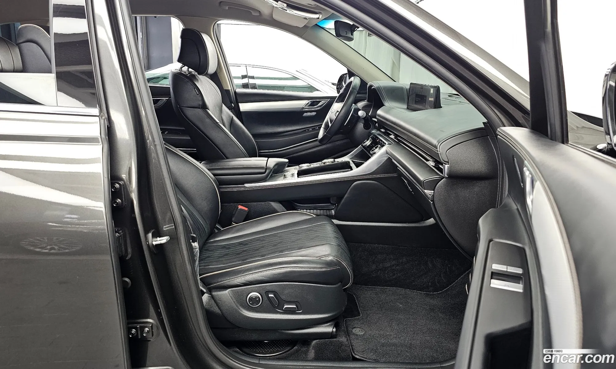 Genesis GV80 2023 — 33