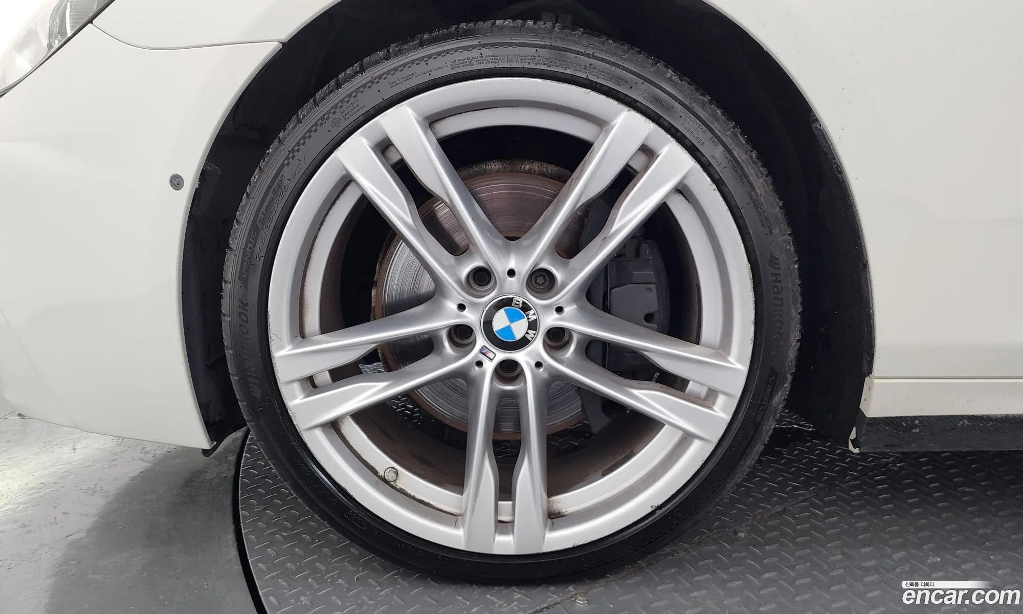 BMW 6 Series 2016 WBA6E4101GG299594 — 8