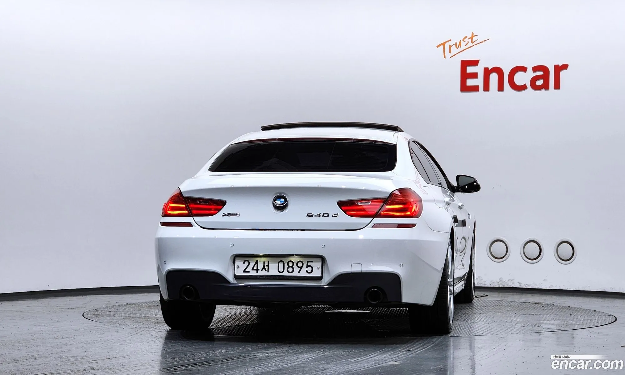 BMW 6 Series 2016 WBA6E4101GG299594 — 17