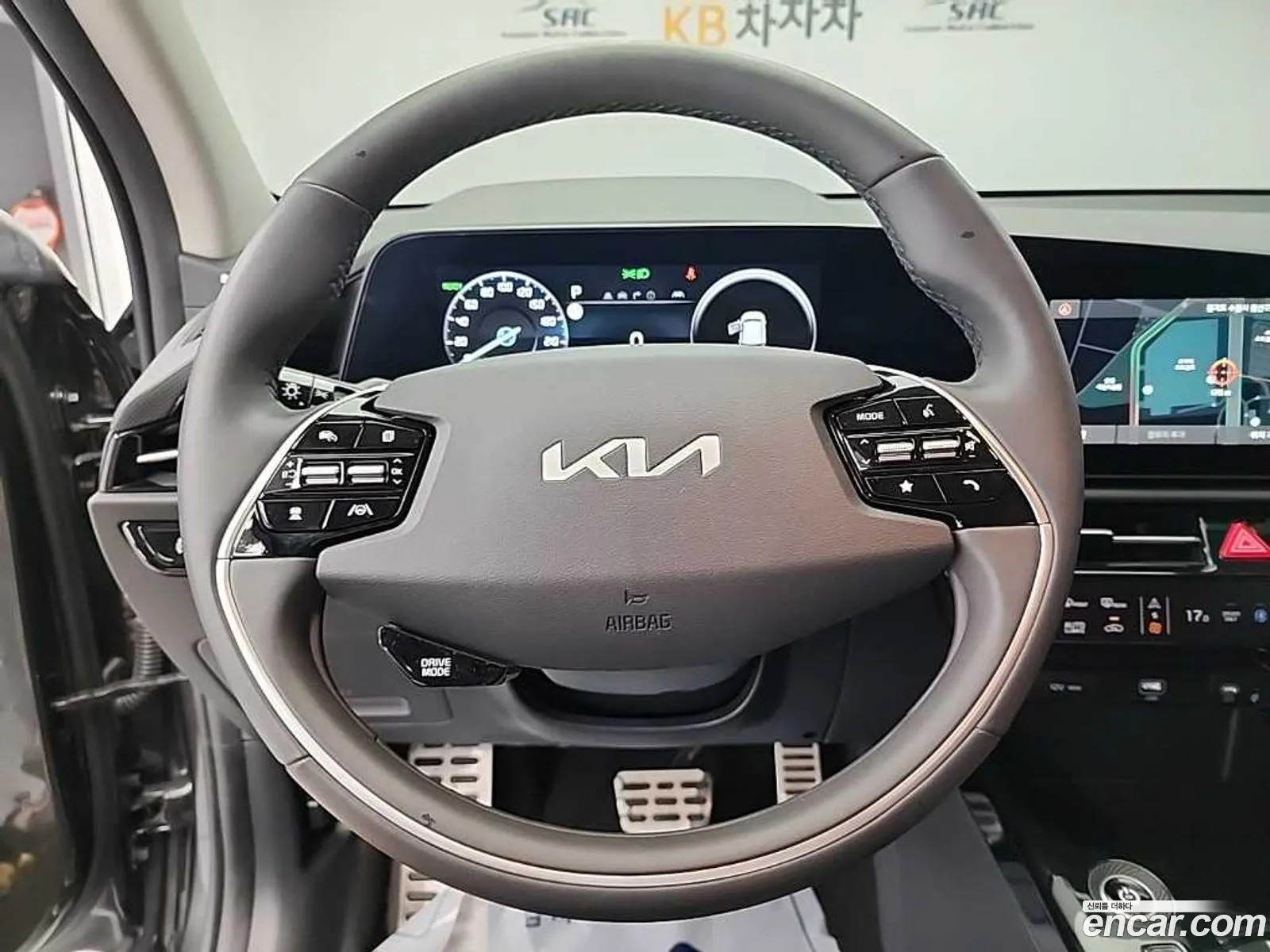 Kia Niro EV 2023 — 10