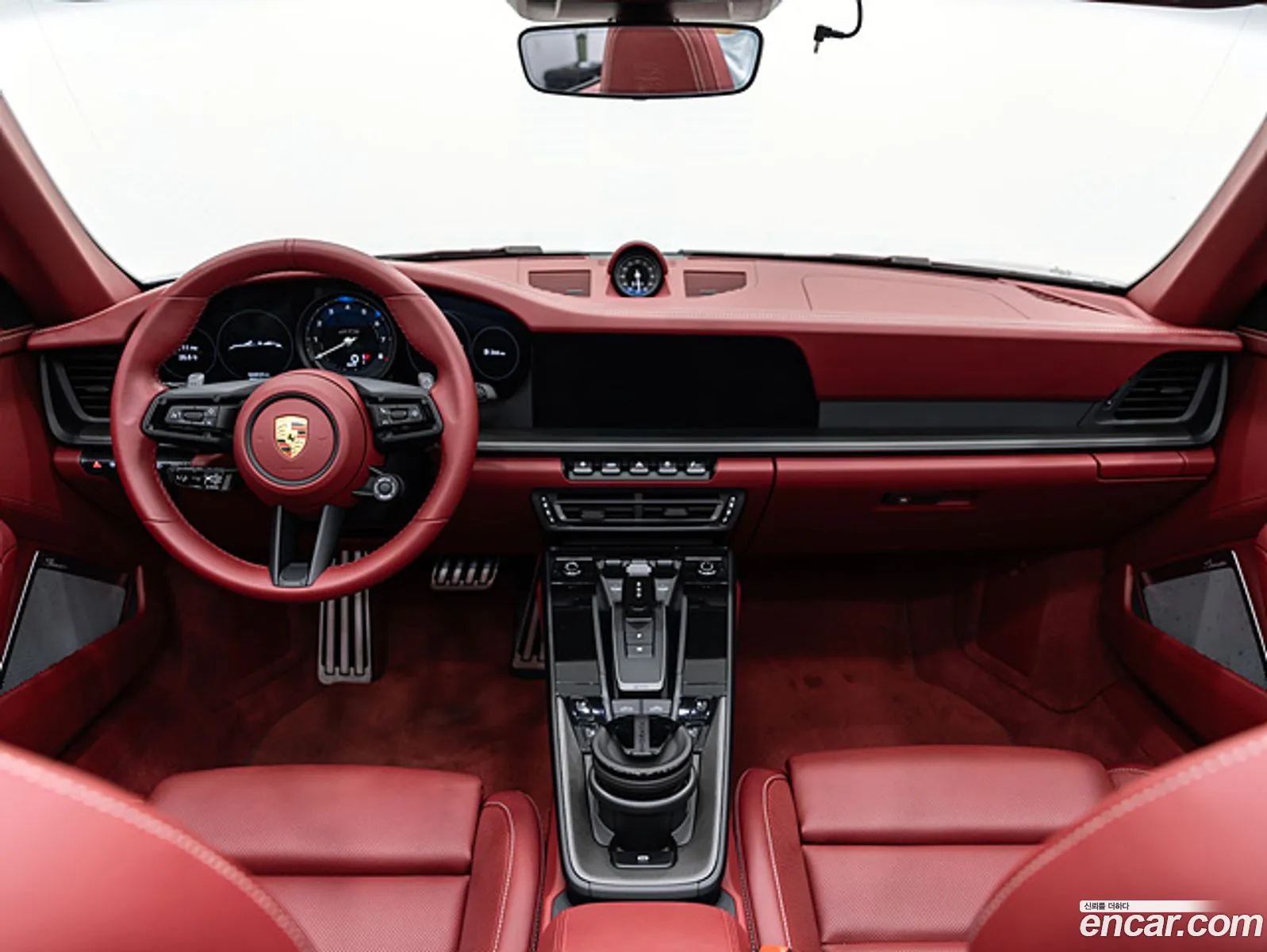 Porsche 911 2023 — 11
