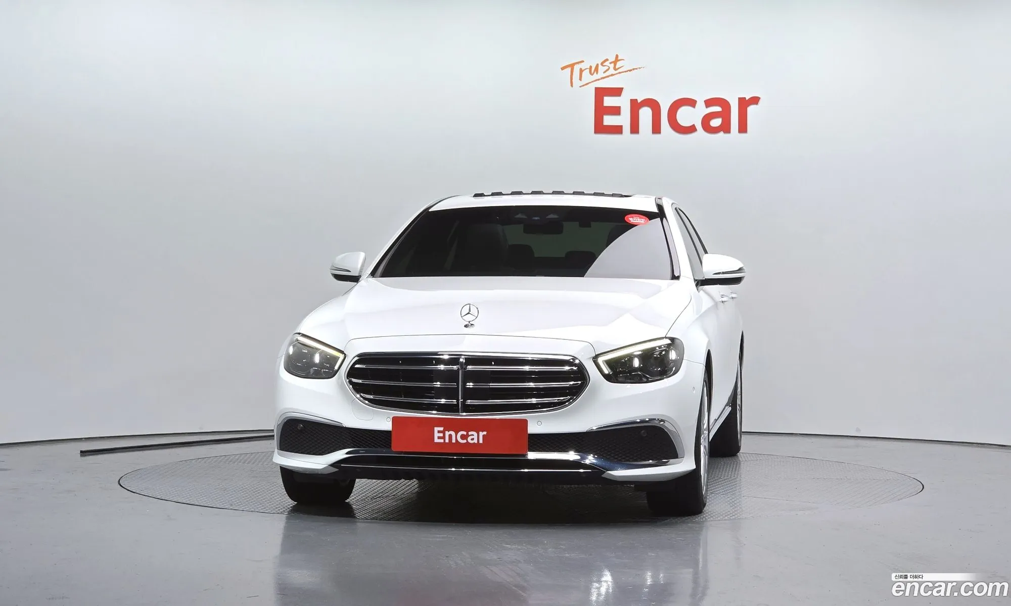 Mercedes-Benz E-Class W213 2021 — 19