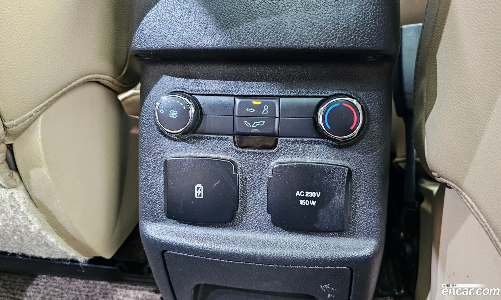 Ford Explorer 2017 1FM5K8FH0HGA83066 — 17