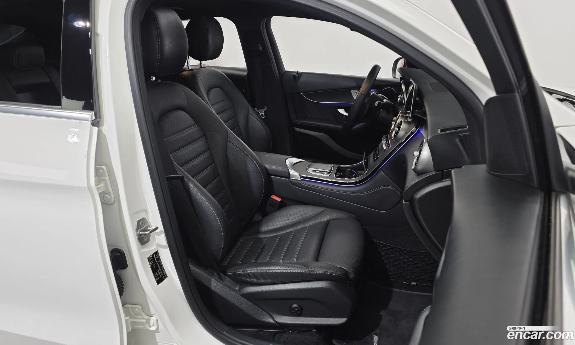 Mercedes-Benz GLC-Class X253 2020 — 22