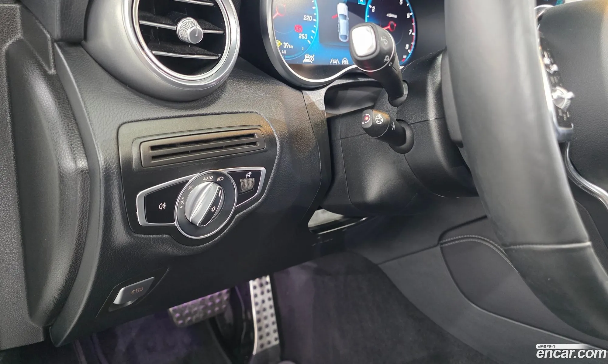 Mercedes-Benz GLC-Class X253 2020 — 26