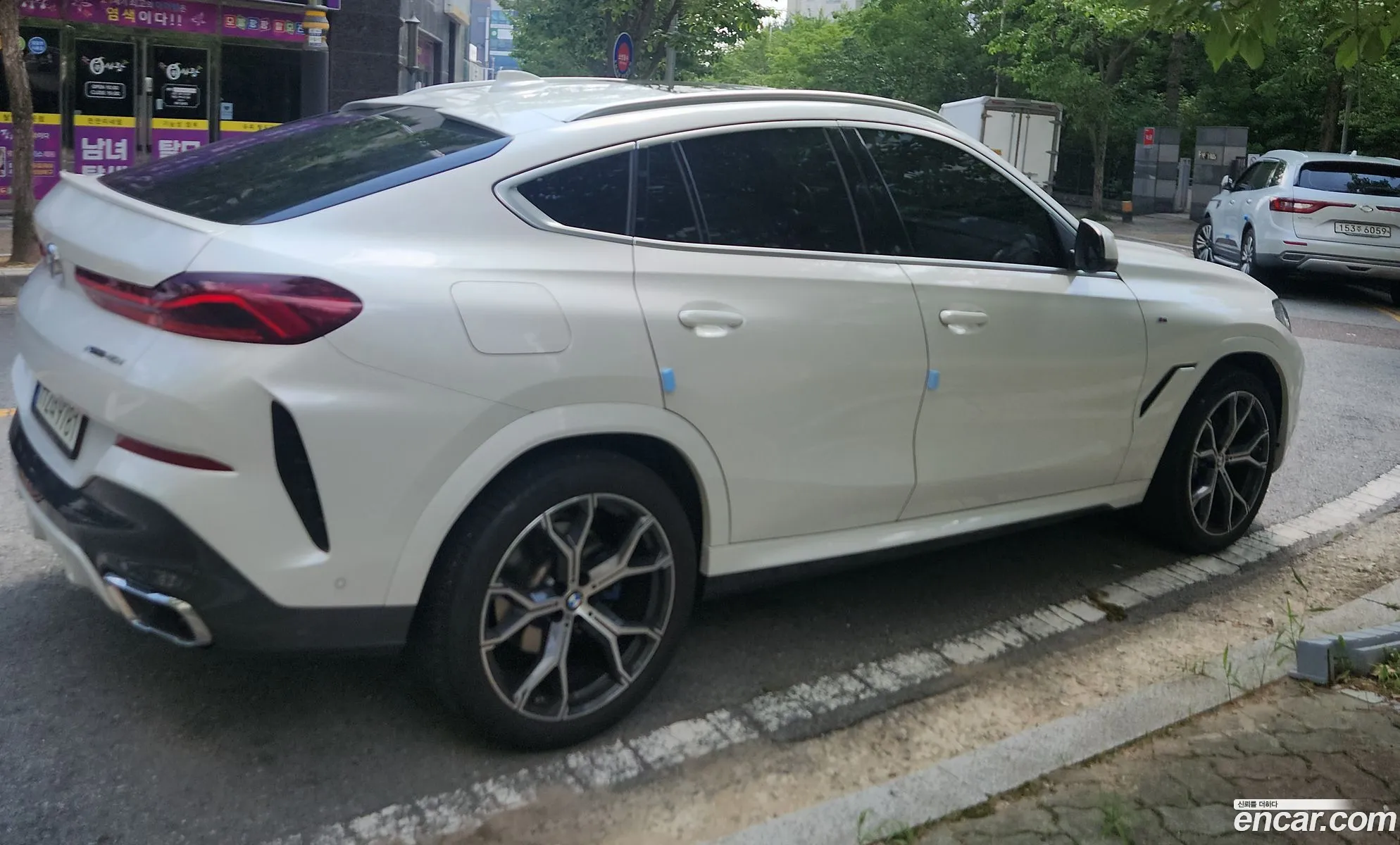 BMW X6 2022 — 7