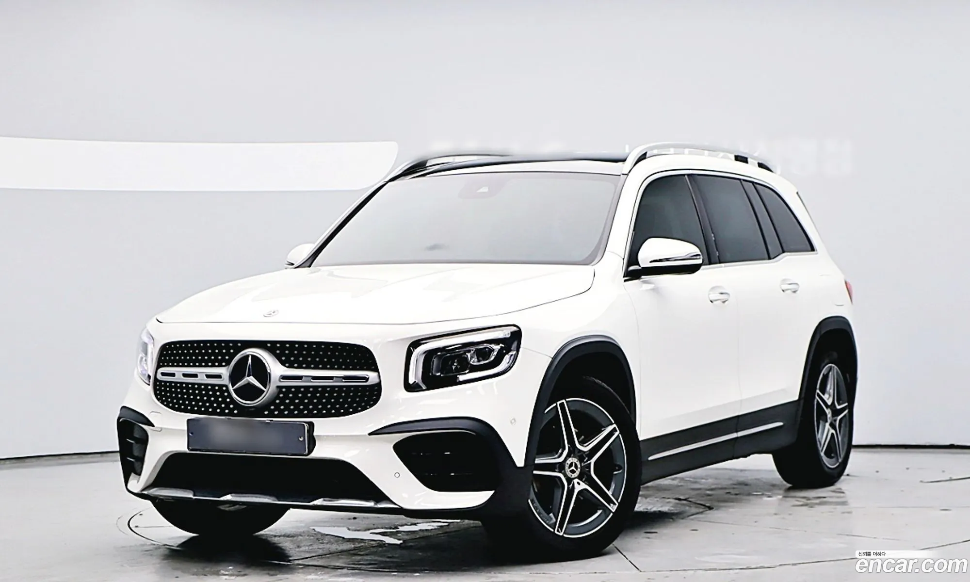 Mercedes-Benz GLB-Class X247 2021 — 17