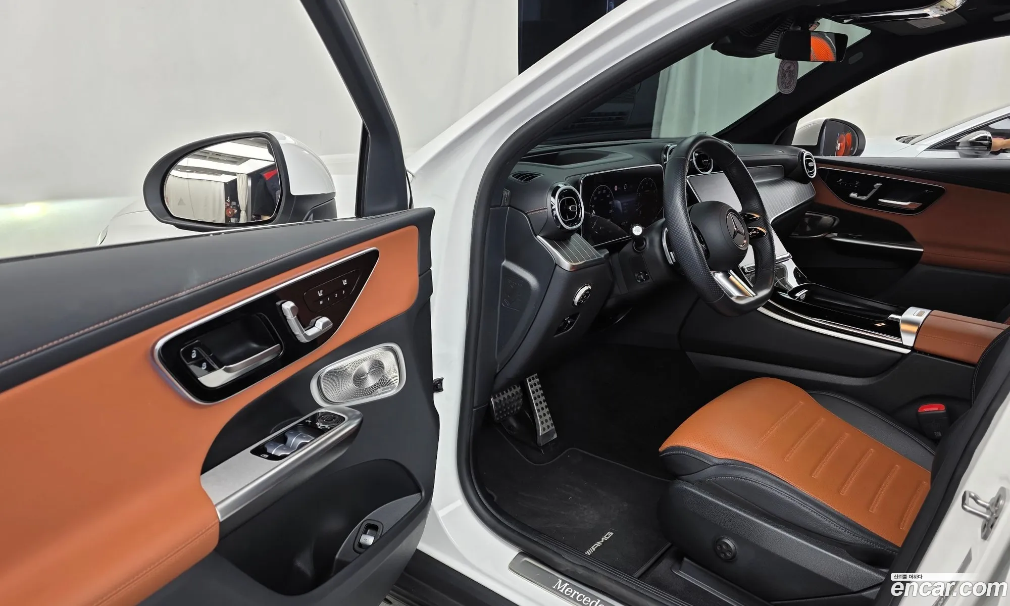 Mercedes-Benz GLC-Class X254 2024 — 32