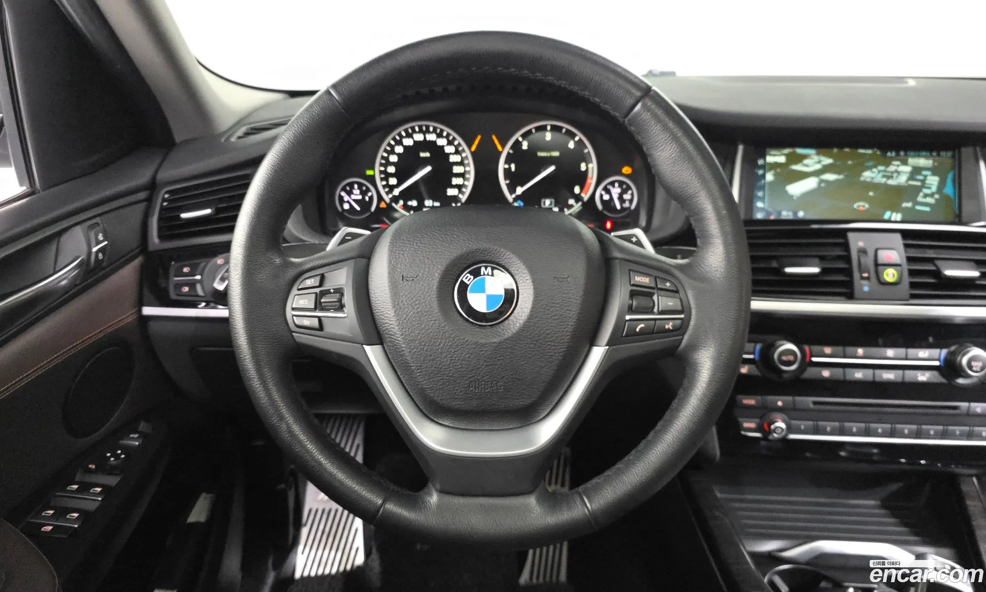 BMW X4 2017 WBAXX1102H0W05497 — 19