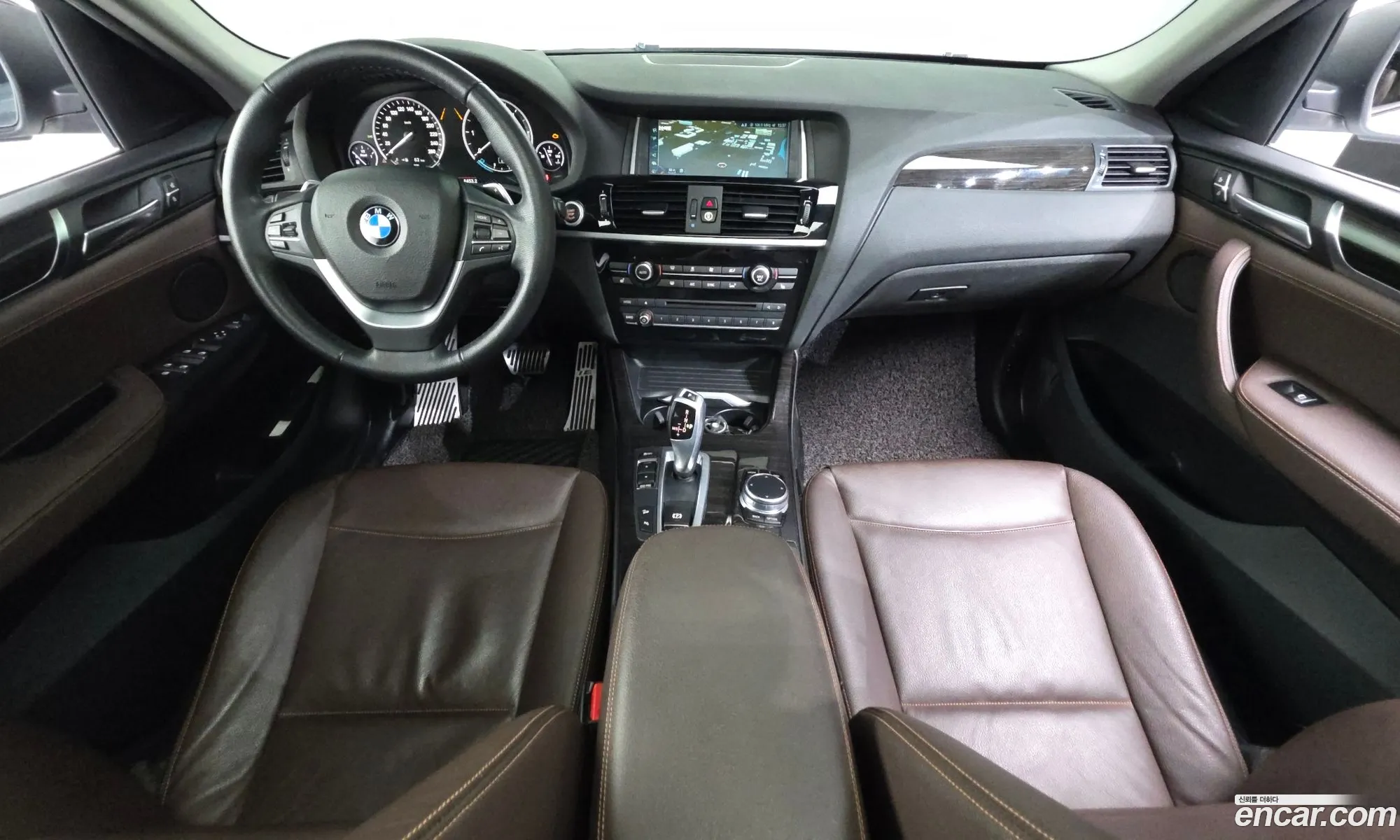 BMW X4 2017 WBAXX1102H0W05497 — 8