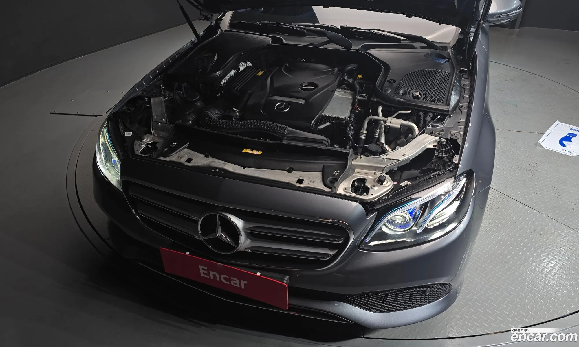 Mercedes-Benz E-Class W213 2018 — 16