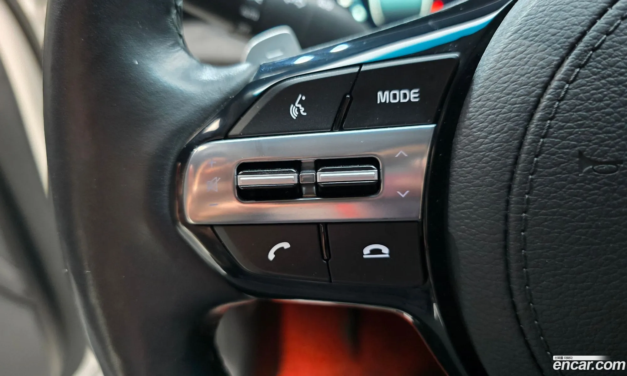 Kia K7 Premier Hybrid 2019 — 14