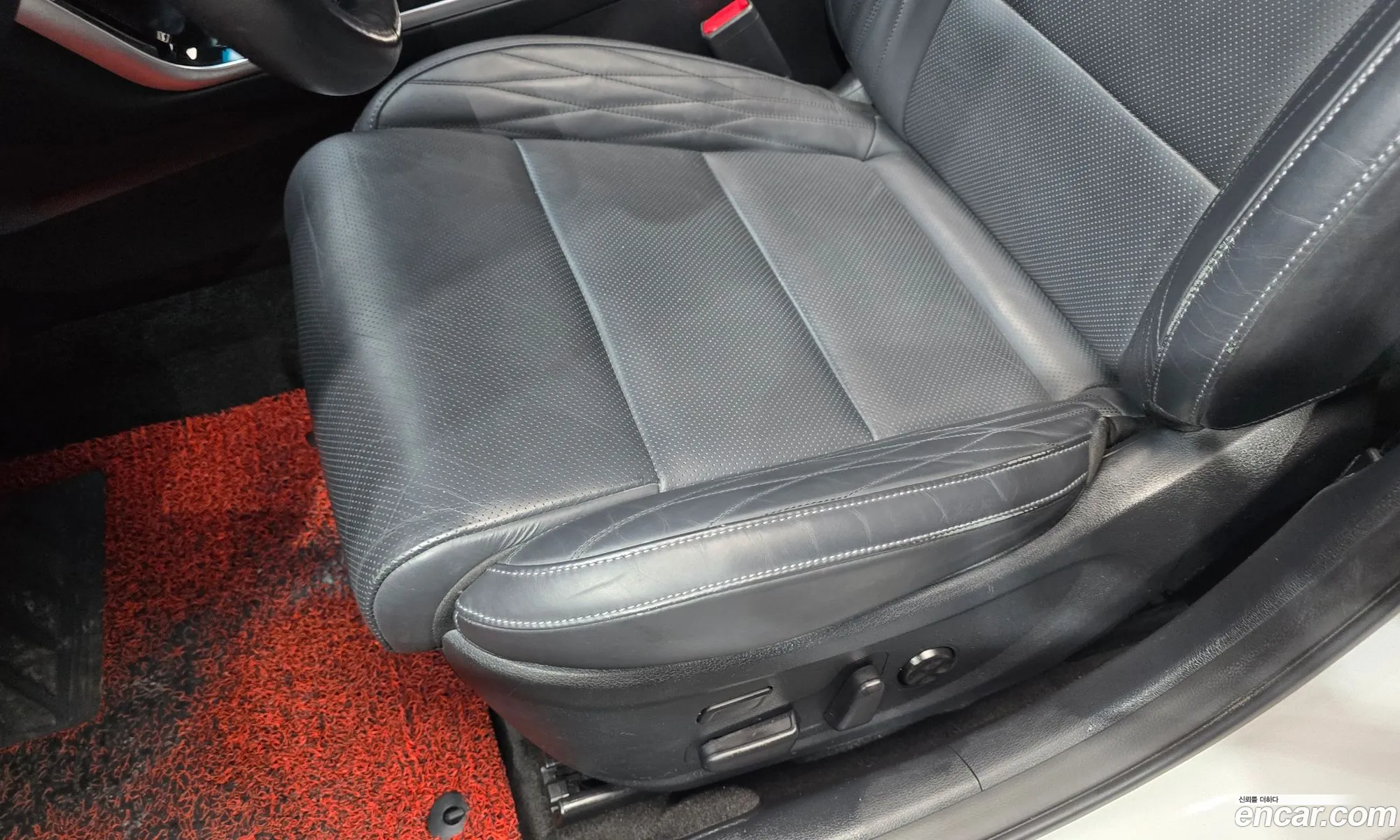 Kia K7 Premier Hybrid 2019 — 19