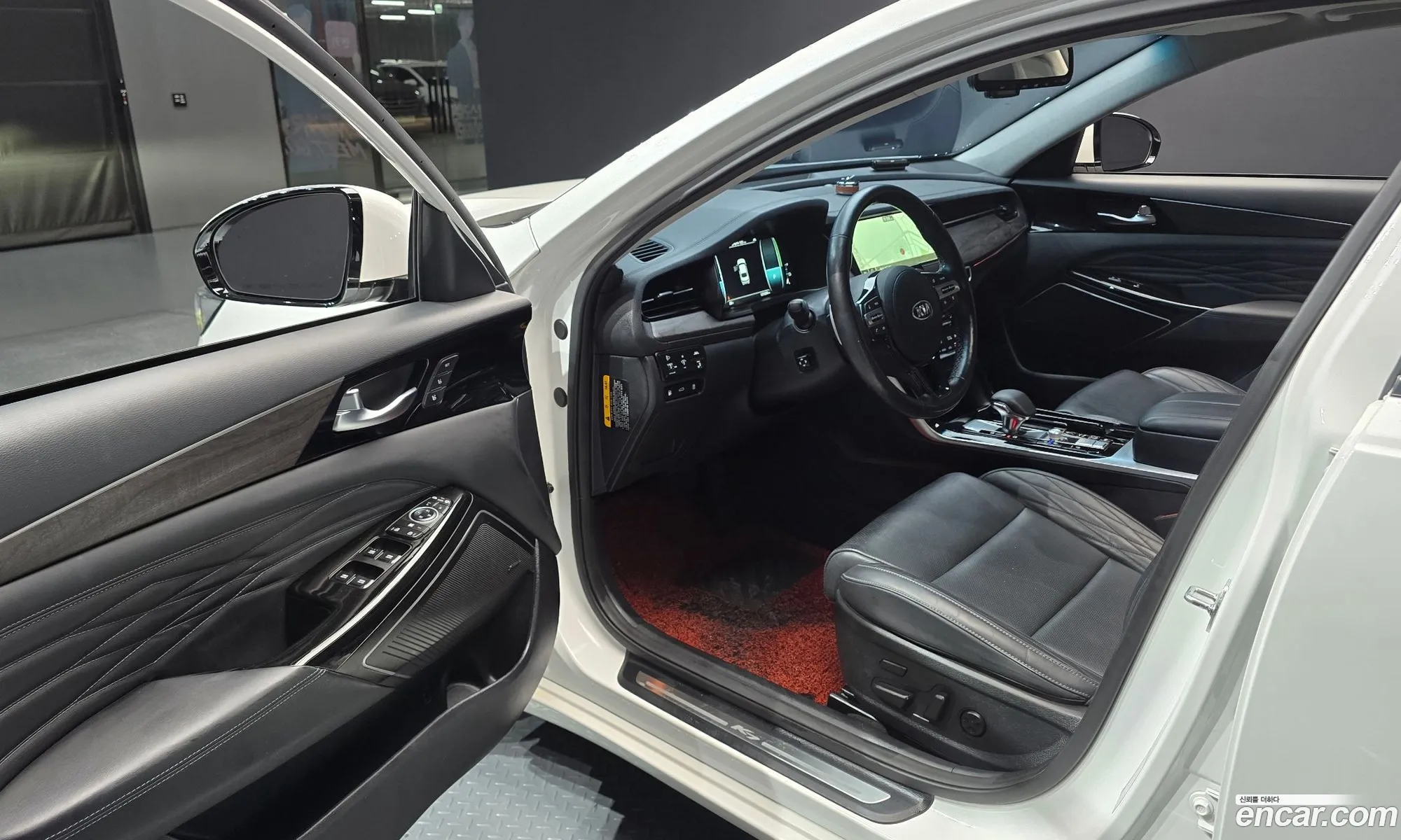 Kia K7 Premier Hybrid 2019 — 10
