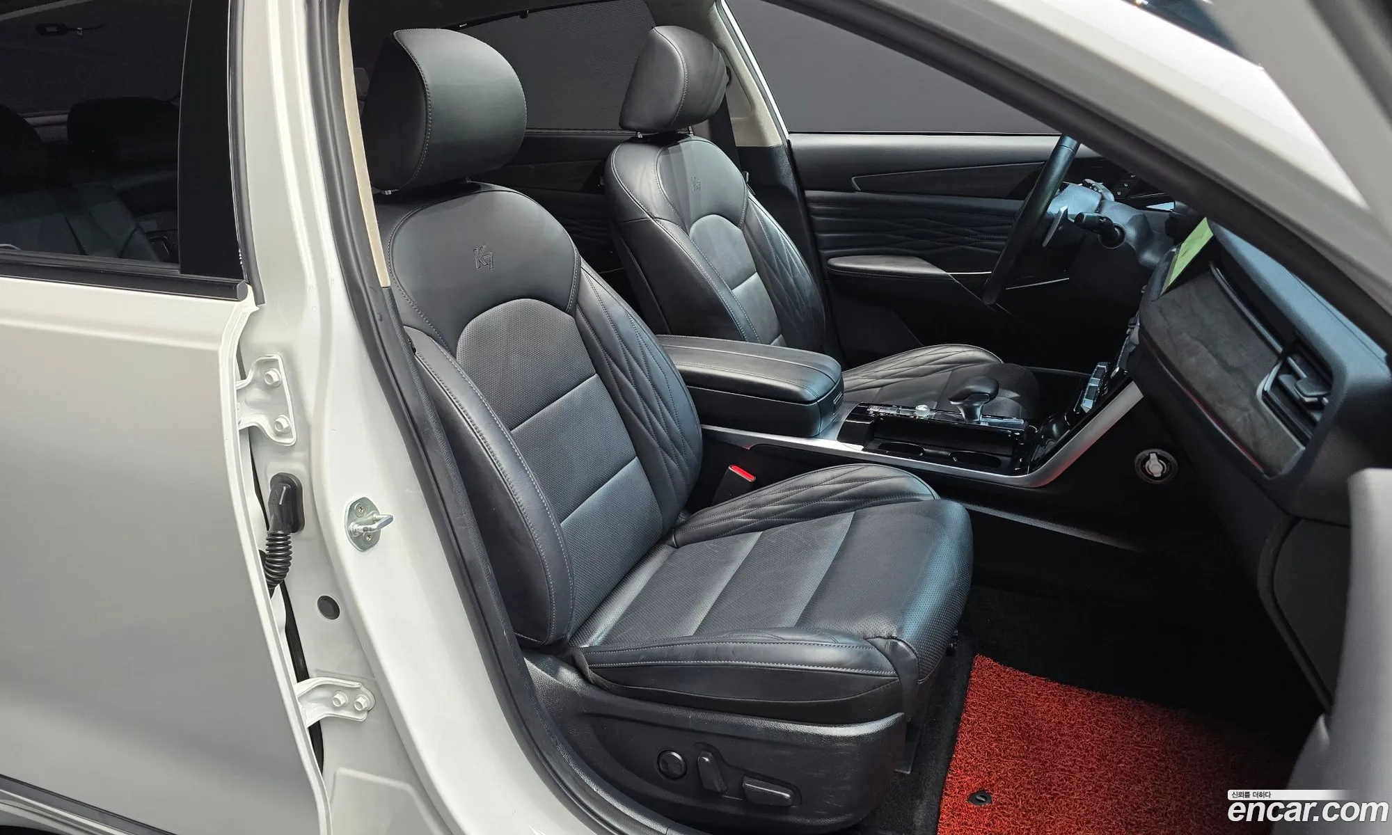 Kia K7 Premier Hybrid 2019 — 22