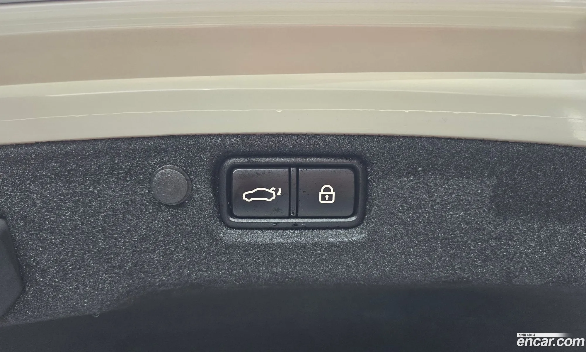 Kia K7 Premier Hybrid 2019 — 16