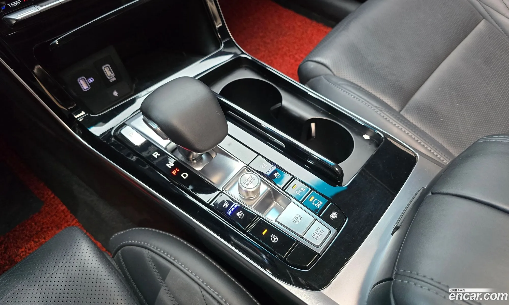 Kia K7 Premier Hybrid 2019 — 17