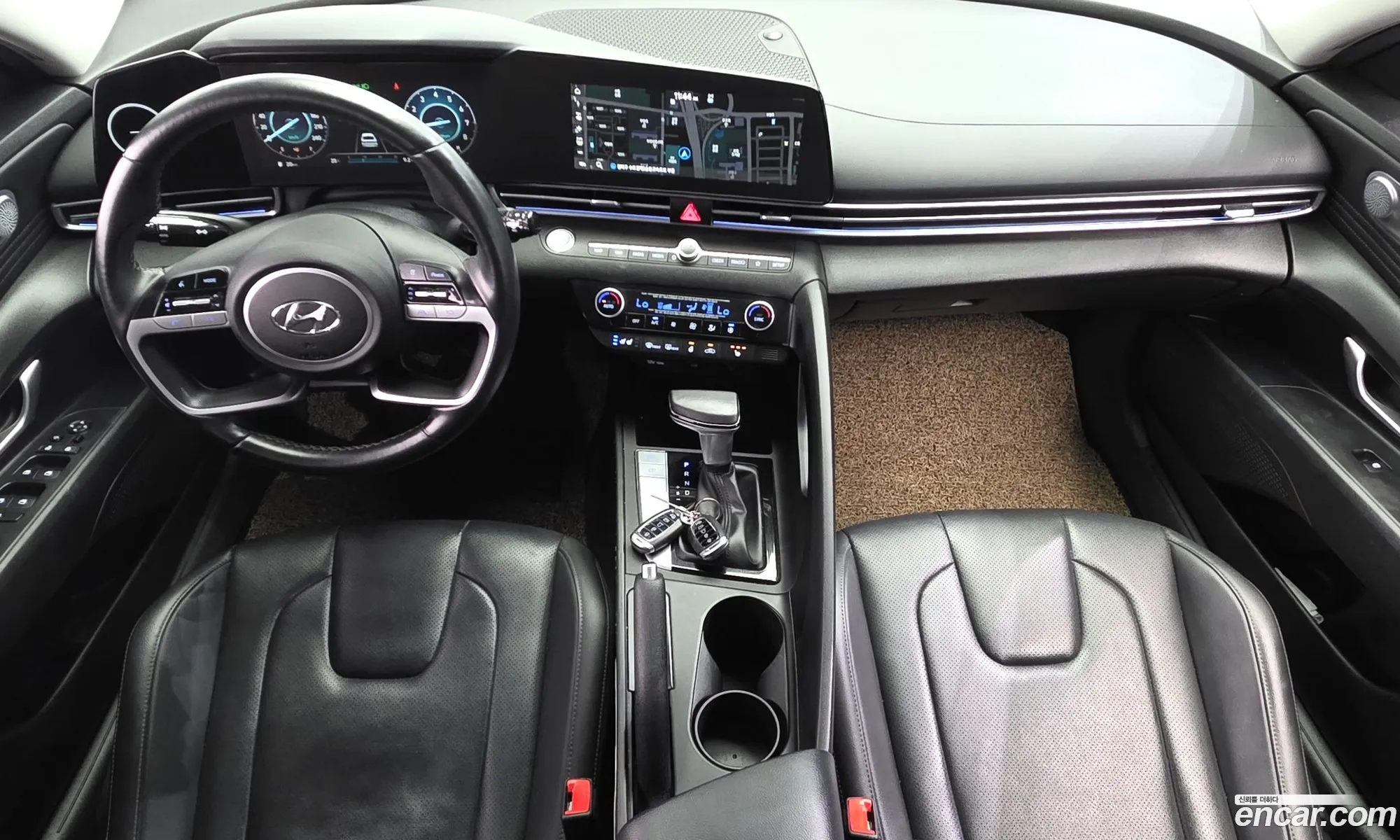 Hyundai Elantra 2021 — 5