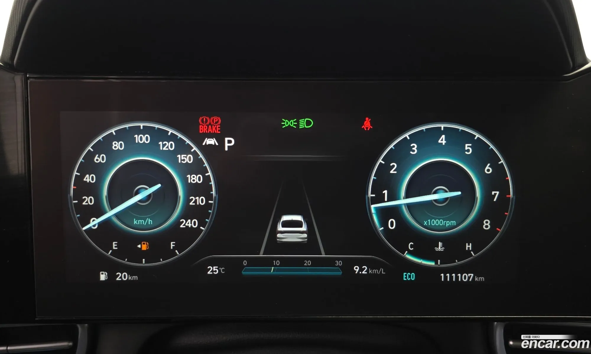 Hyundai Elantra 2021 — 30