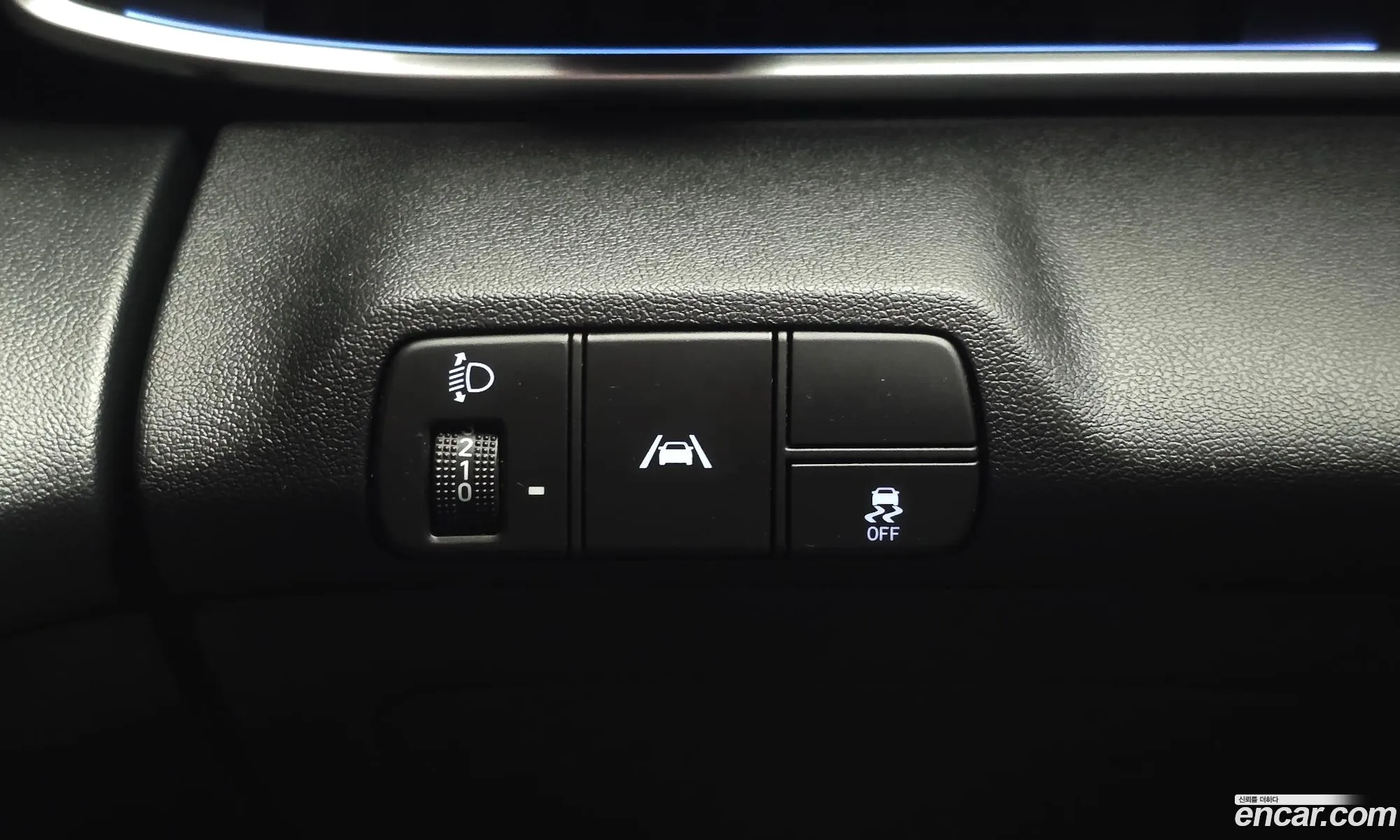Hyundai Elantra 2021 — 20