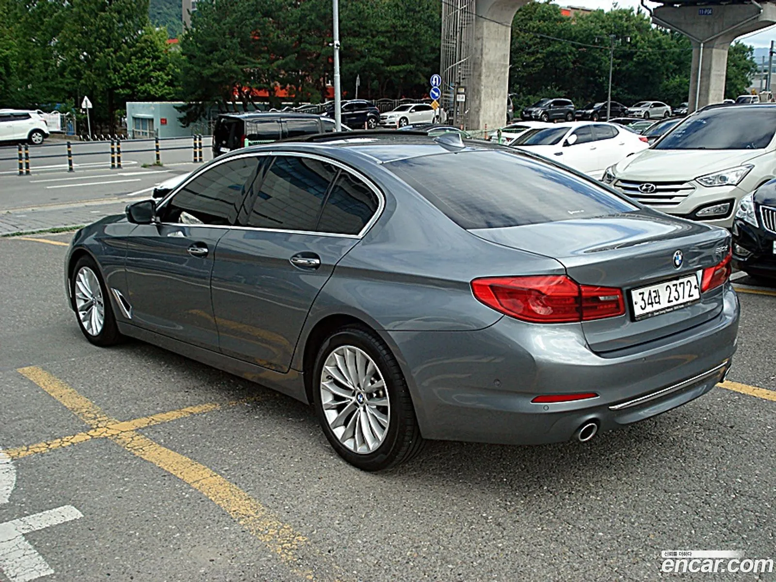 BMW 5 Series 2018 — 15