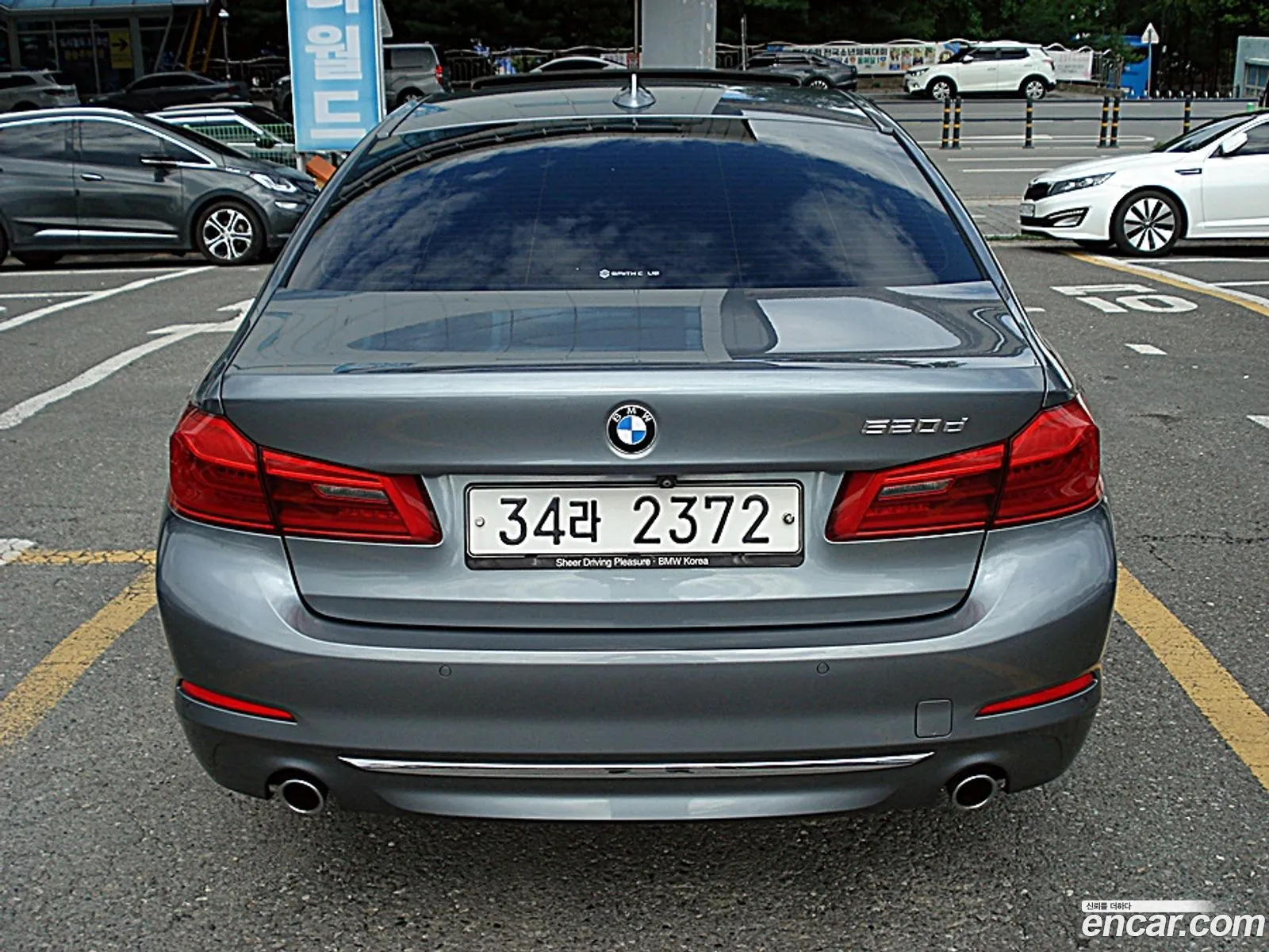 BMW 5 Series 2018 — 5