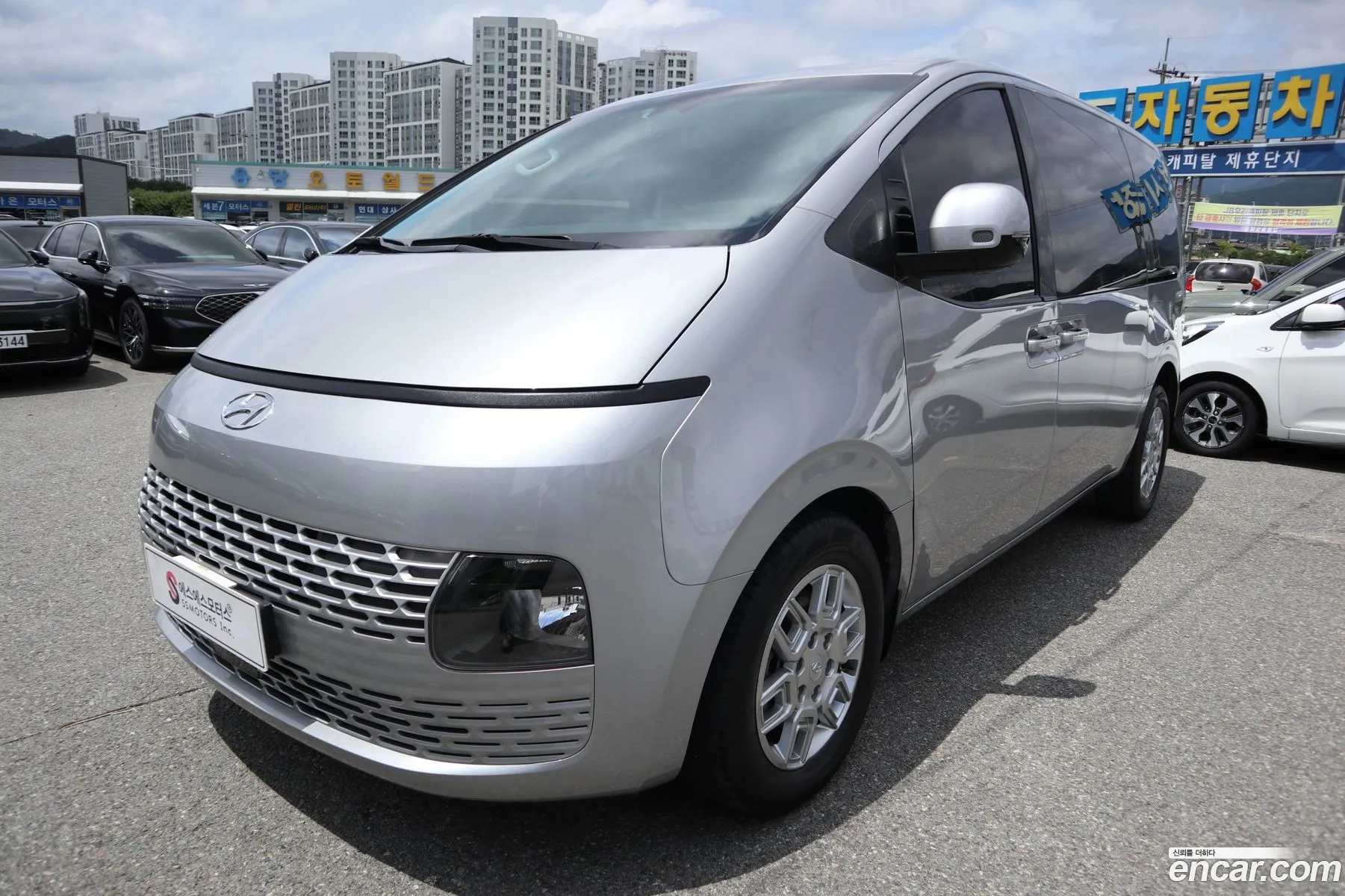 Hyundai Staria 2021 — 20