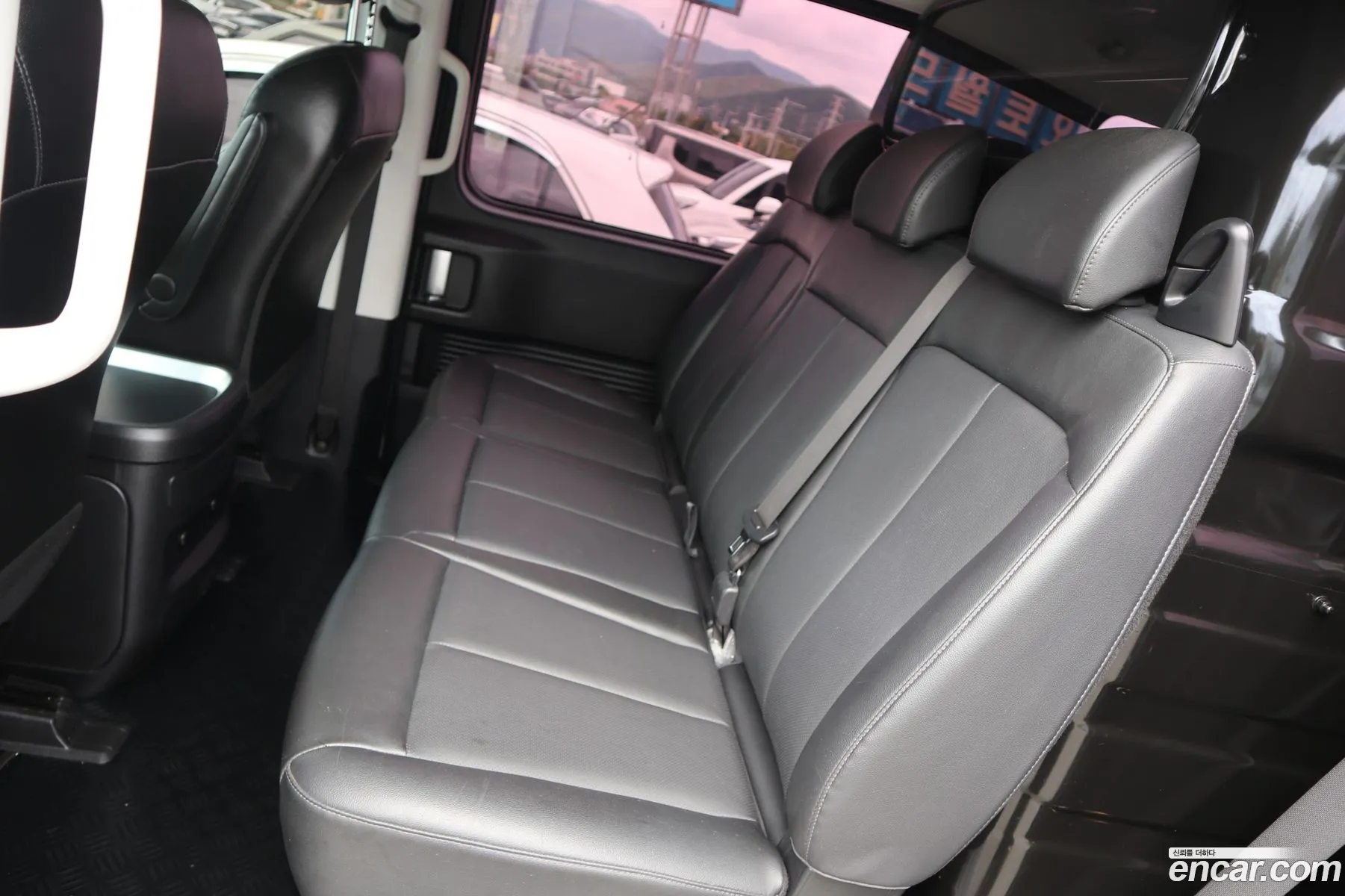 Hyundai Staria 2021 — 7