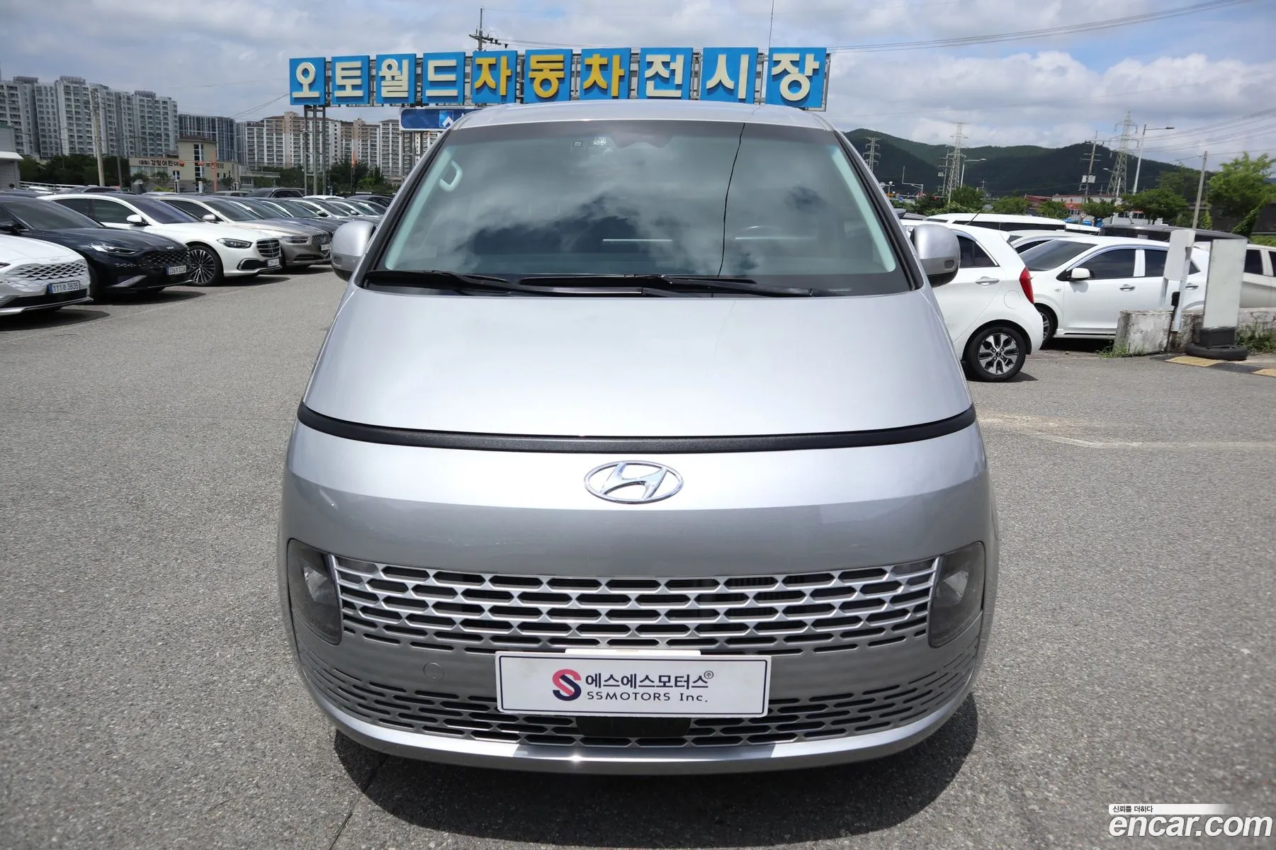 Hyundai Staria 2021 — 5