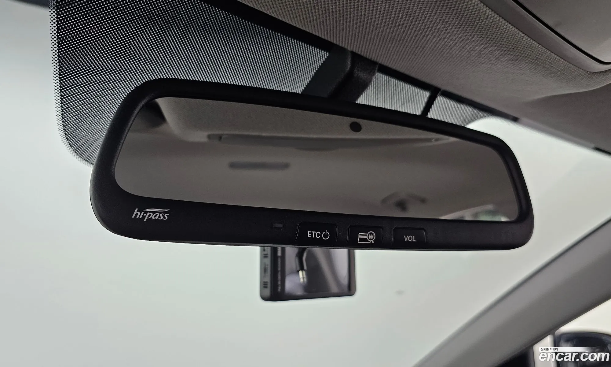 Hyundai Elantra AD 2017 — 18