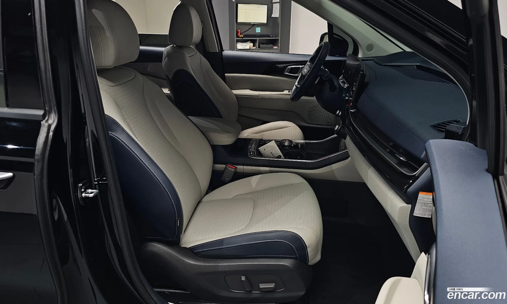 Kia Carnival 2025 — 33