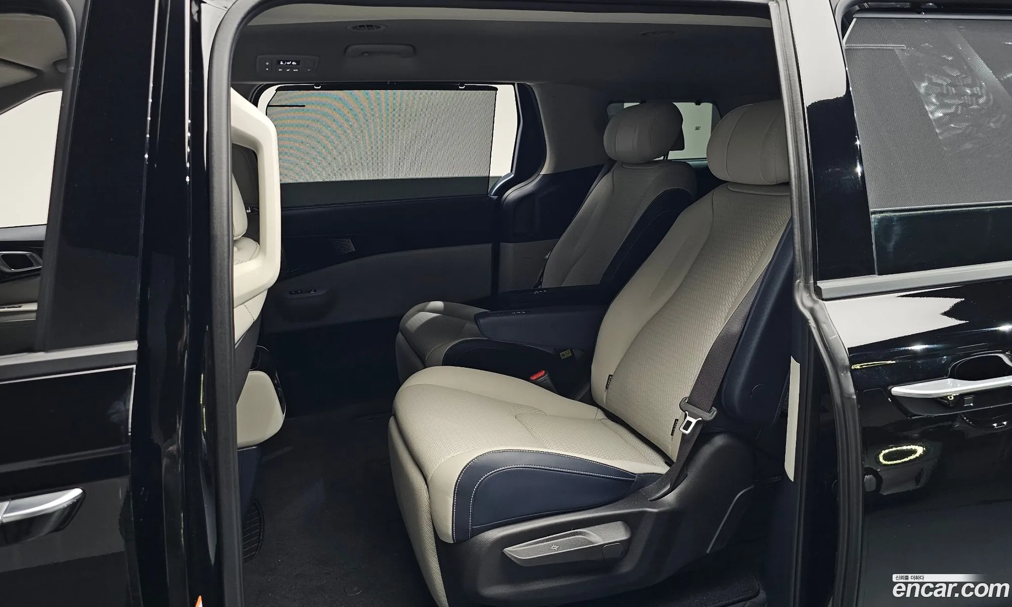 Kia Carnival 2025 — 34