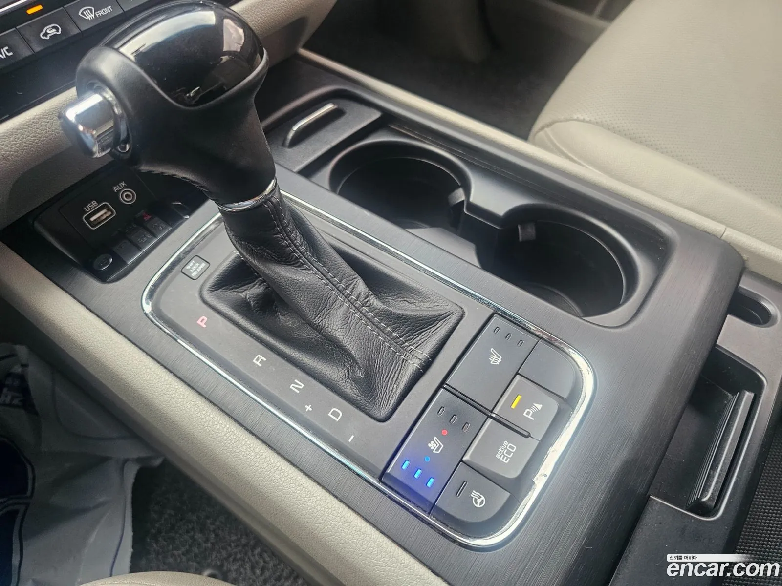 Kia Carnival 2016 — 12
