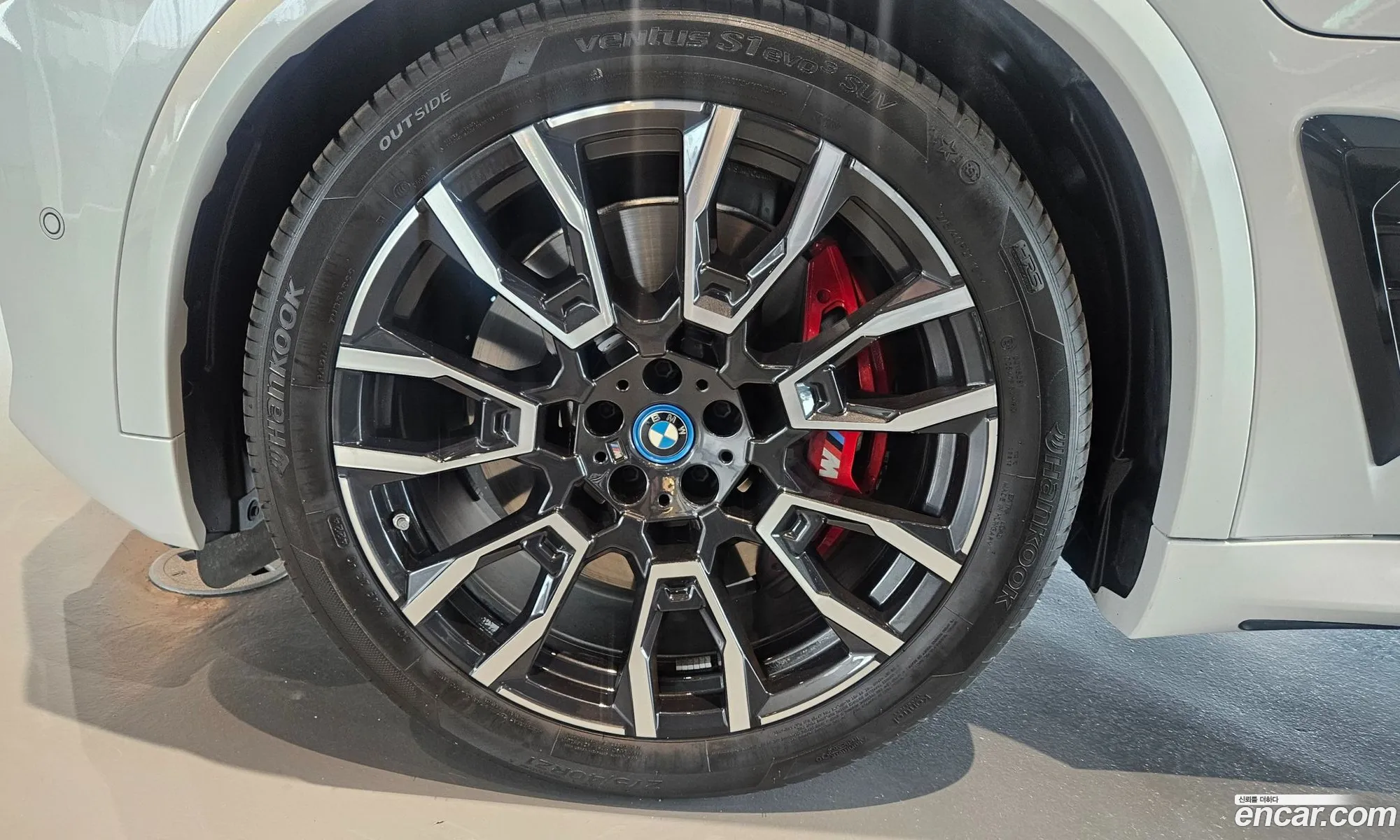 BMW X5 2025 — 11