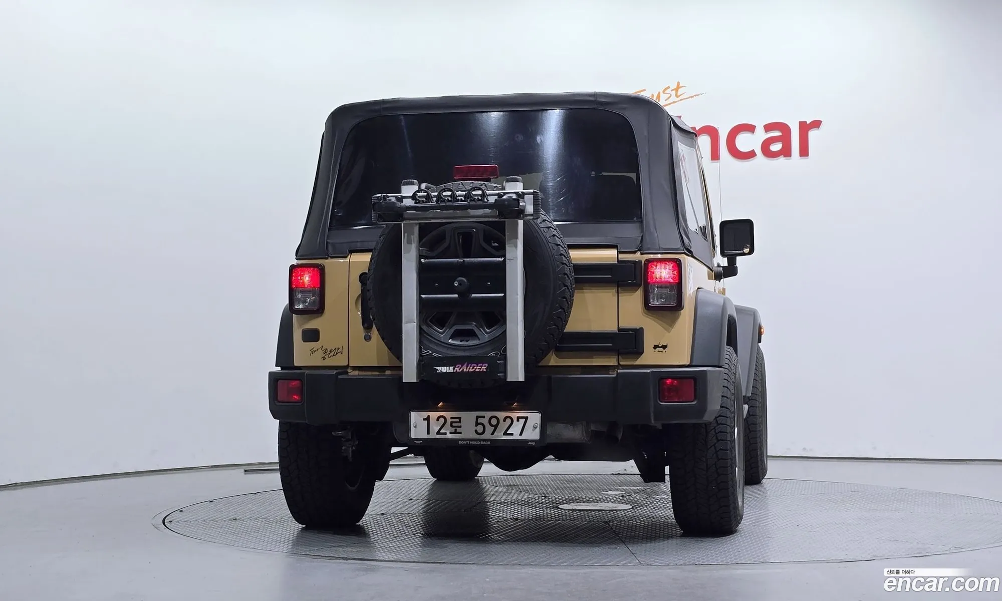 Jeep Wrangler 2013 — 18