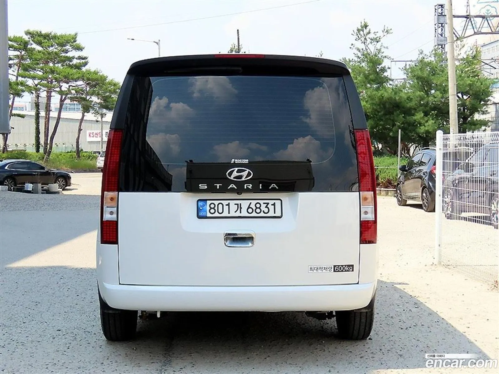 Hyundai Staria 2023 — 19