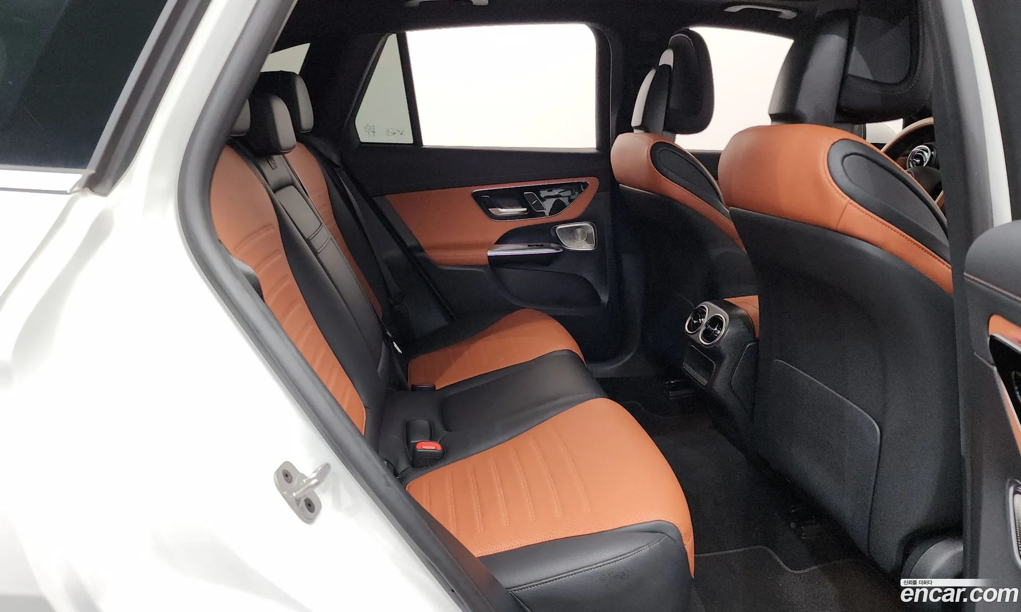Mercedes-Benz GLC-Class X254 2025 — 14