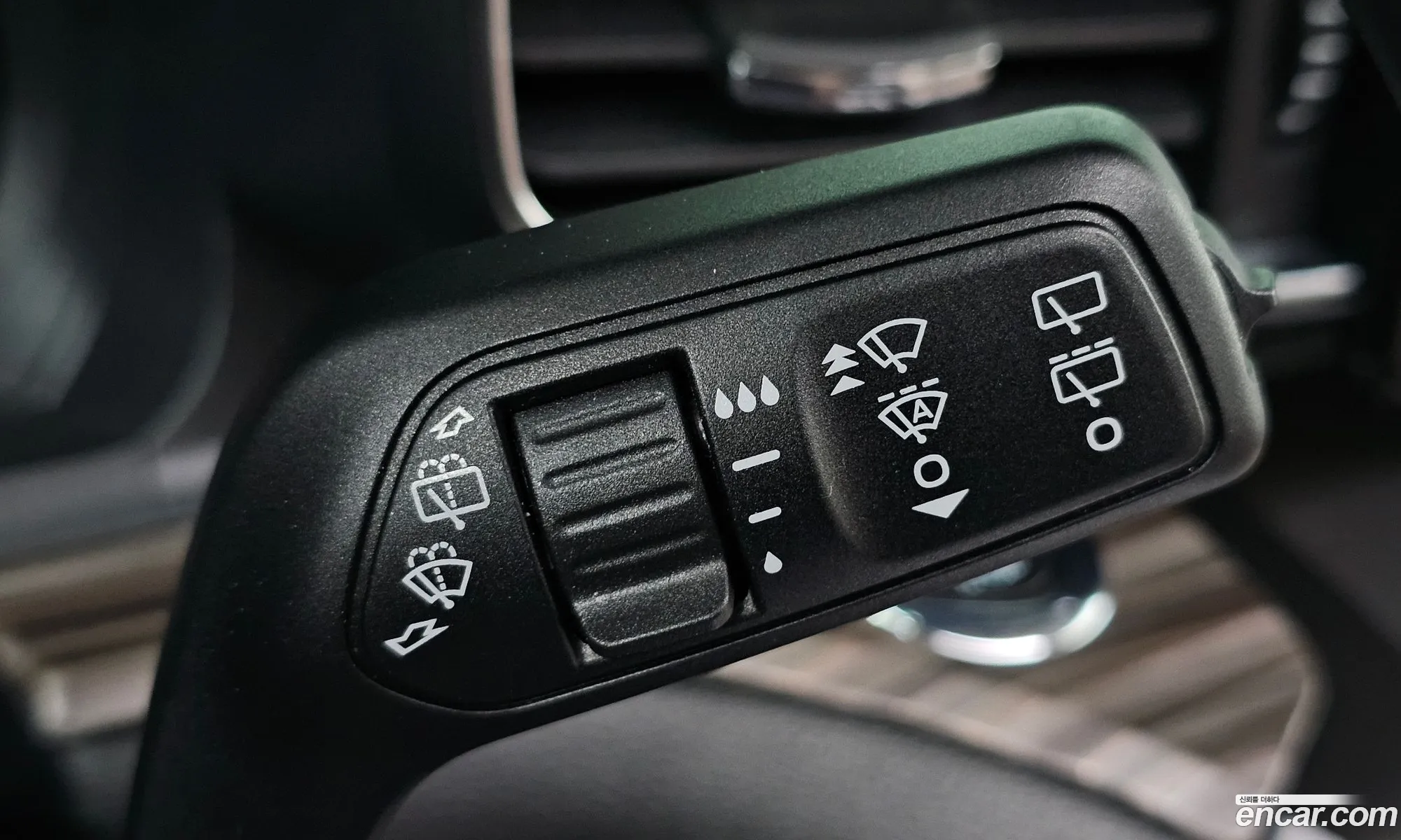 Ford Explorer 6th Gen 2020 1FMSK8FH9LGC66901 — 2