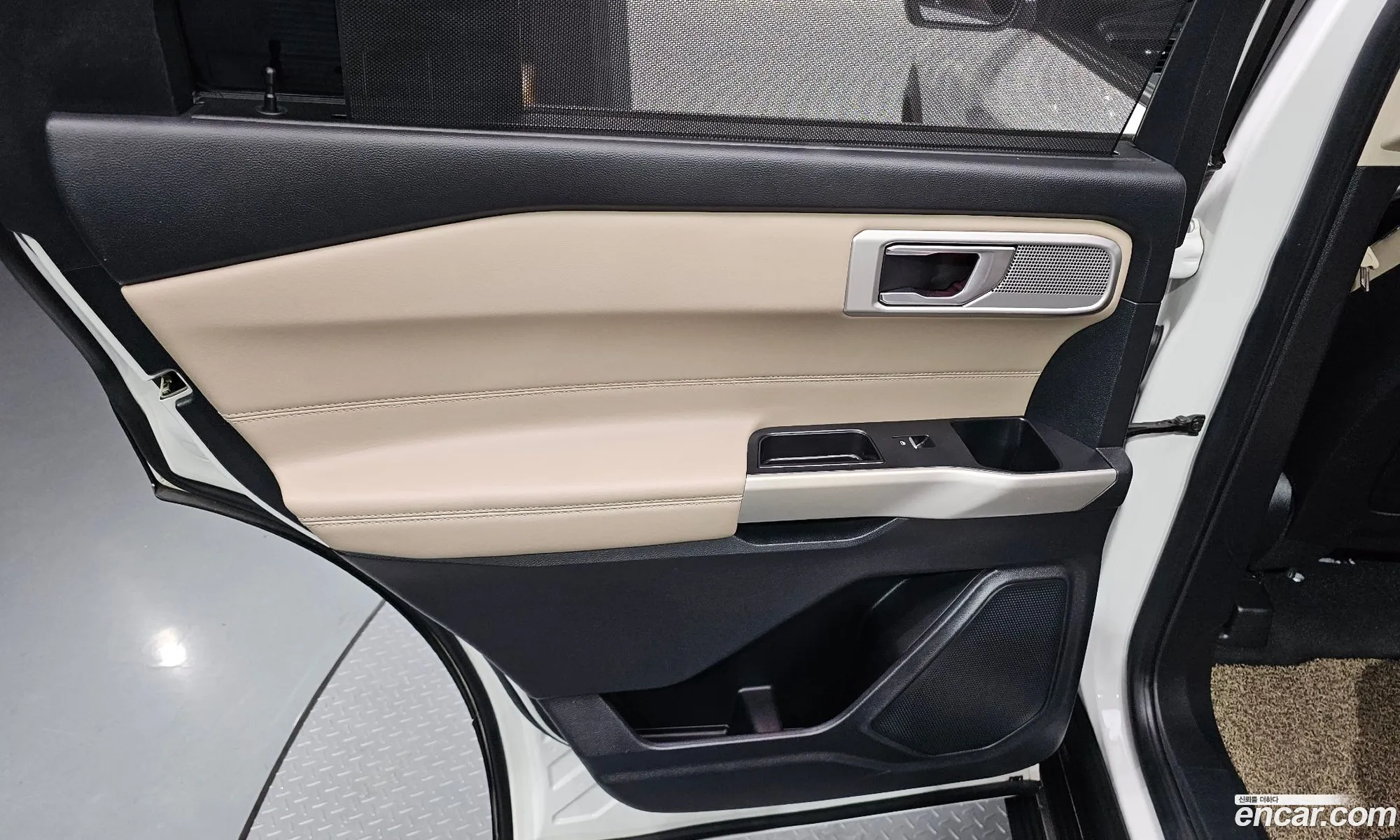 Ford Explorer 6th Gen 2020 1FMSK8FH9LGC66901 — 27