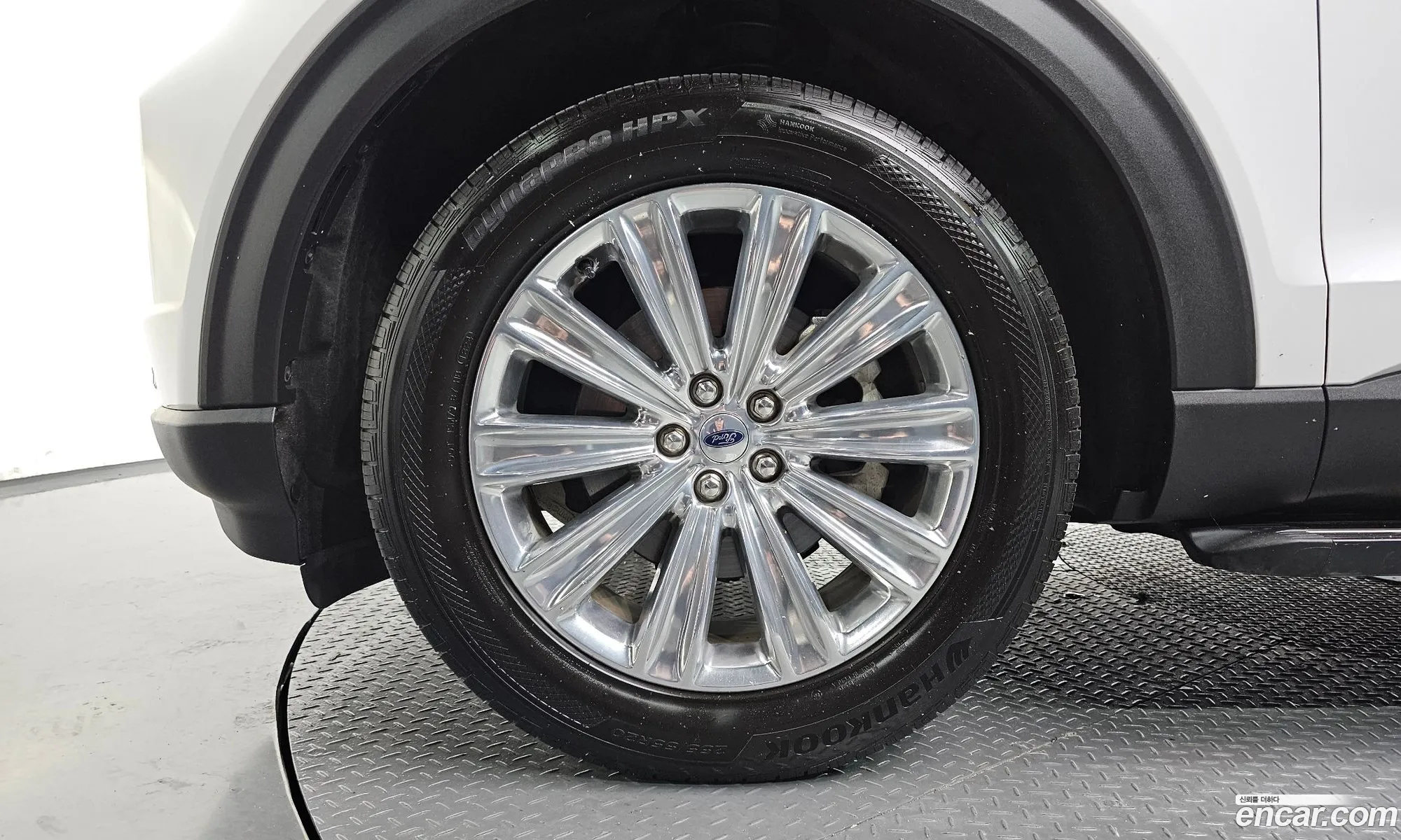 Ford Explorer 6th Gen 2020 1FMSK8FH9LGC66901 — 6