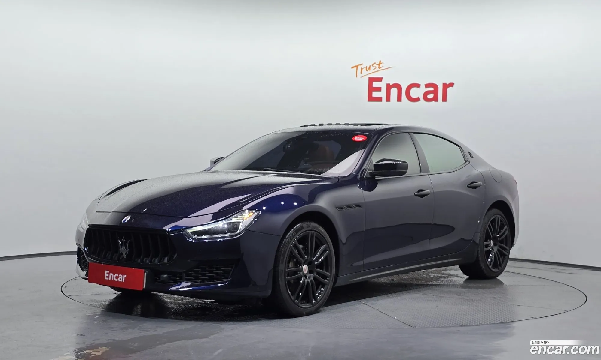Maserati Ghibli 2017 ZAM57TSG8J1288015 — 8