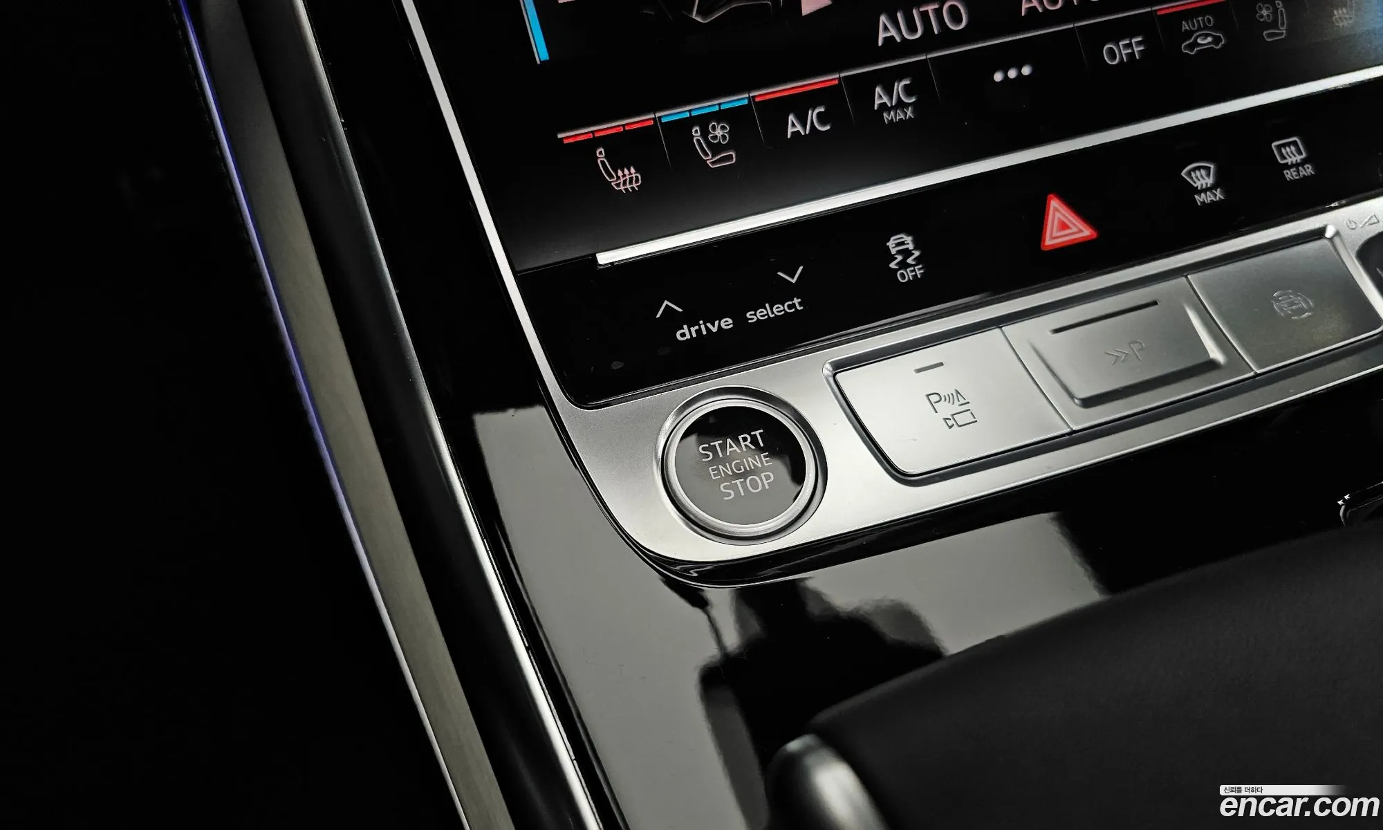 Audi Q8 2026 WAUZZZF15TD017596 — 18