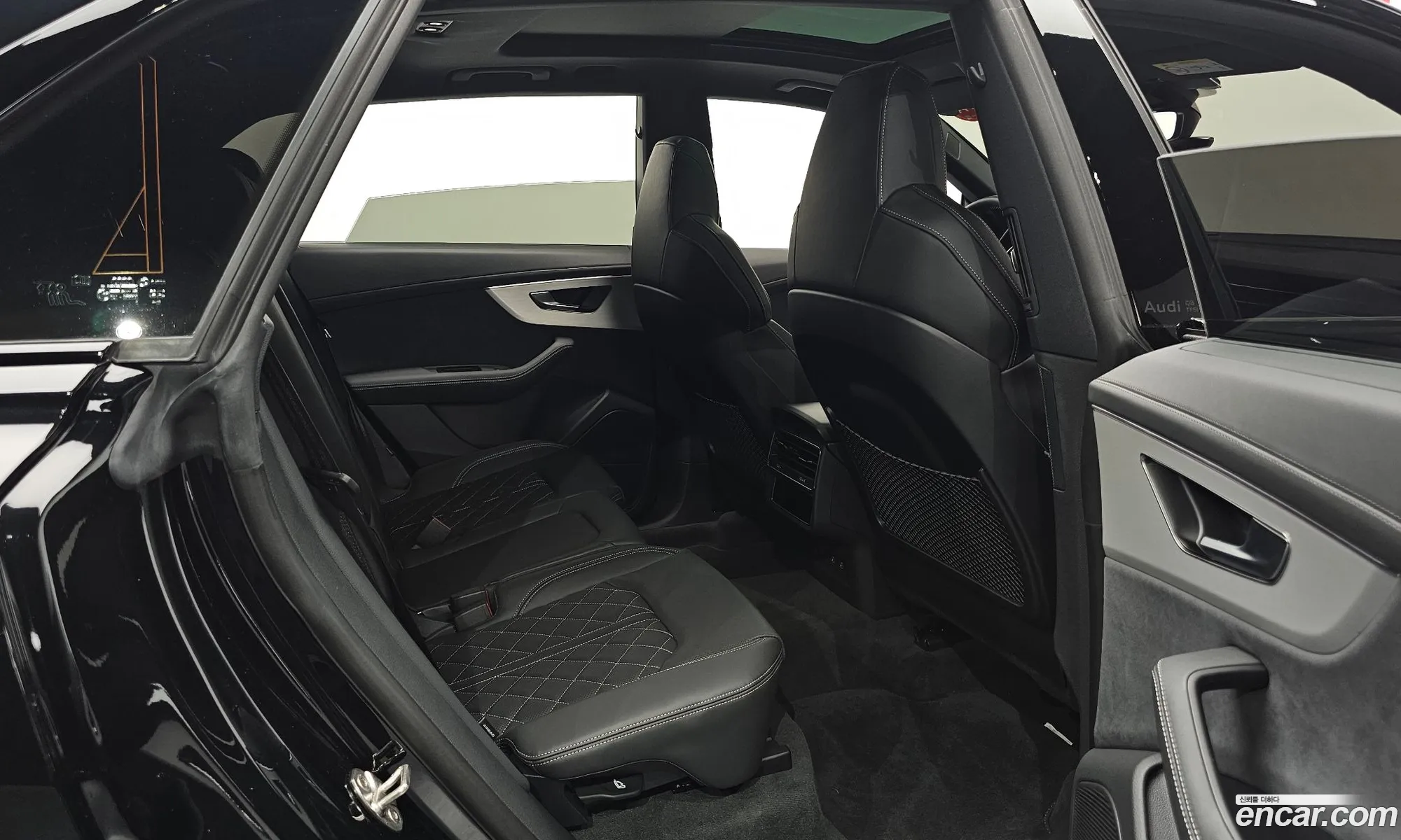 Audi Q8 2026 WAUZZZF15TD017596 — 14