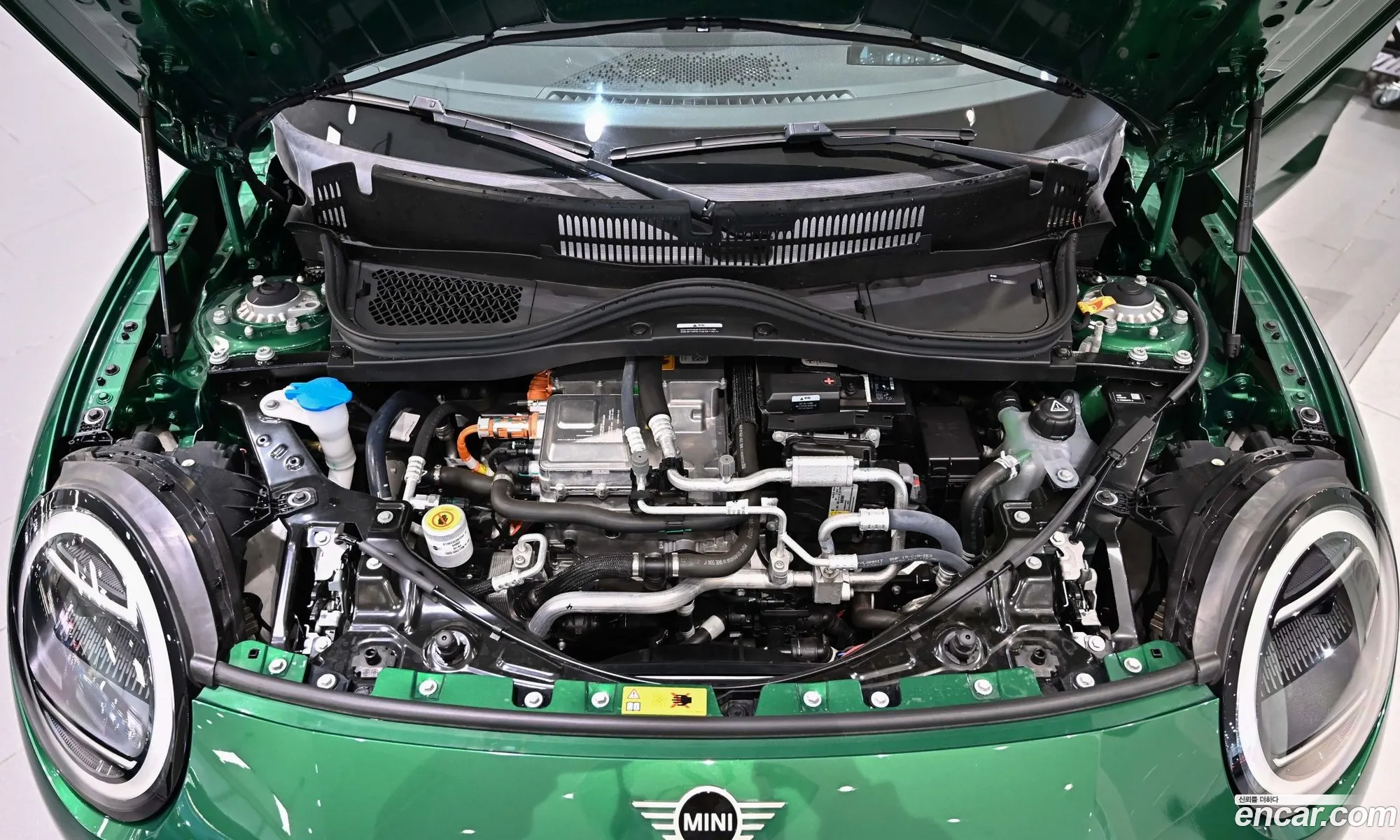 Mini Cooper Electric 2024 — 20