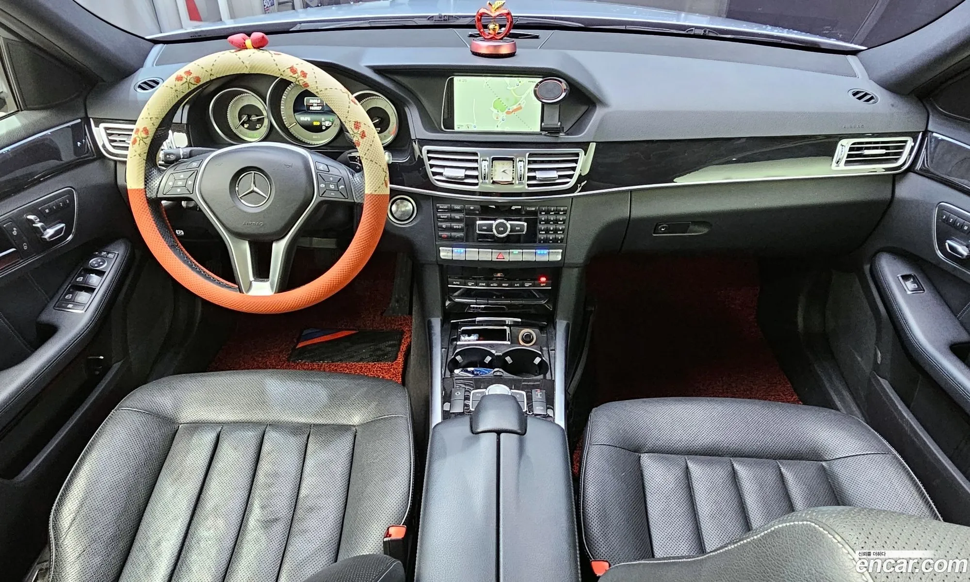 Mercedes-Benz E-Class W212 2013 WDDHF8JB4EA925615 — 9