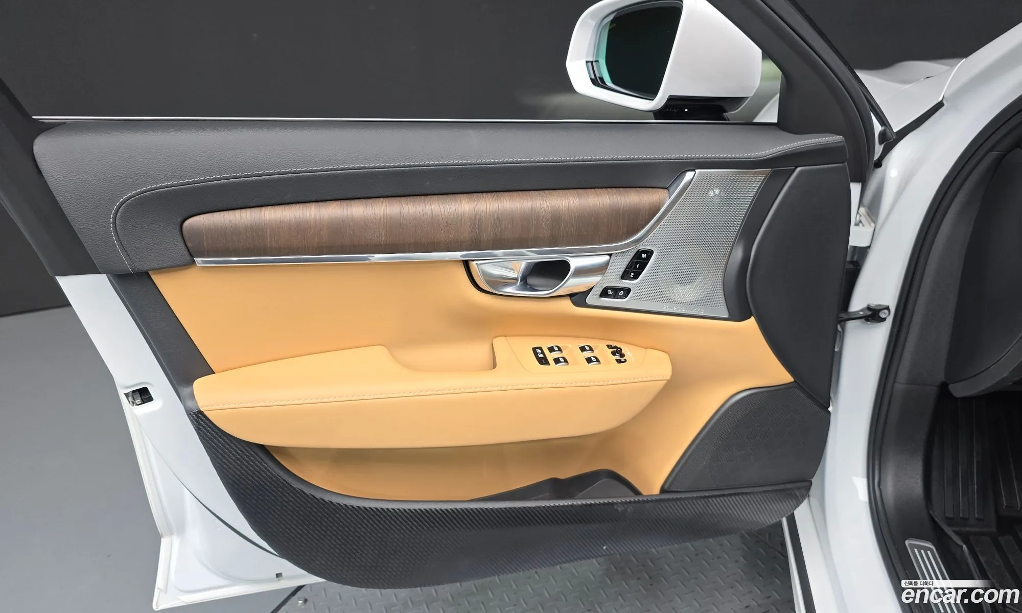 Volvo S90 2024 — 9