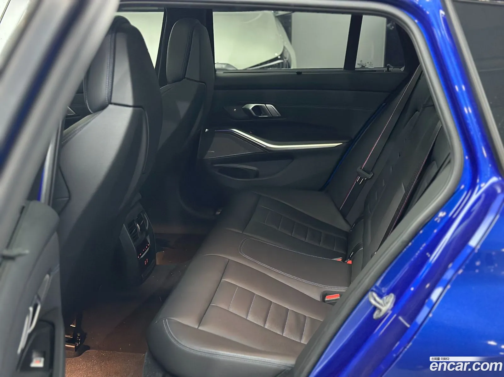 BMW 3 Series 2021 — 12